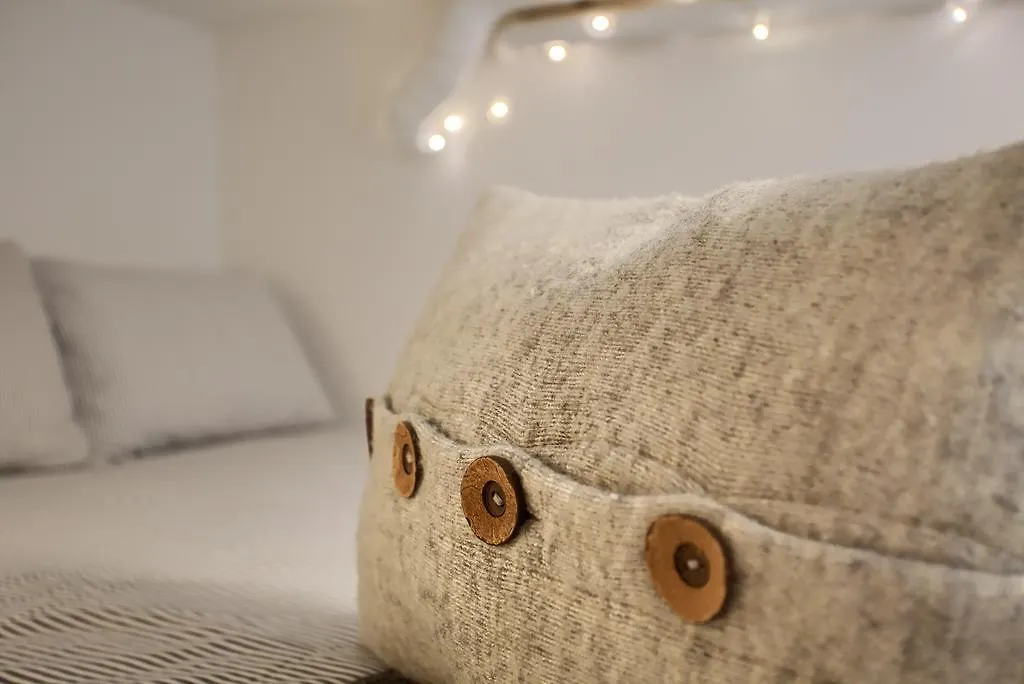 Adorable, Tiny Micro Loft In High Park Hotel Toronto 0*,